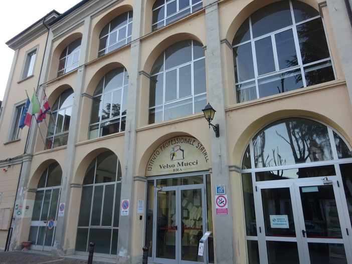 Bra, all’Istituto Professionale Statale “Velso Mucci” si pensa al futuro con la fase di orientamento scolastico