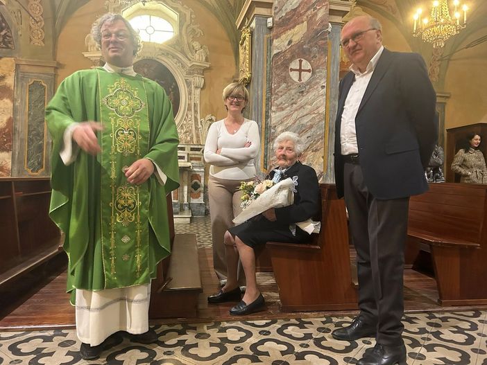 Somano festeggia la centenaria 'Marietina': "Un esempio di gentilezza"