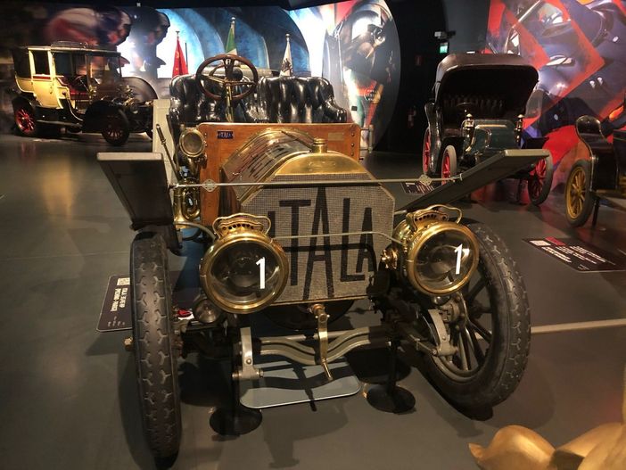 Mondovì: tutto pronto per il "week-end con le Vecchie Signore"