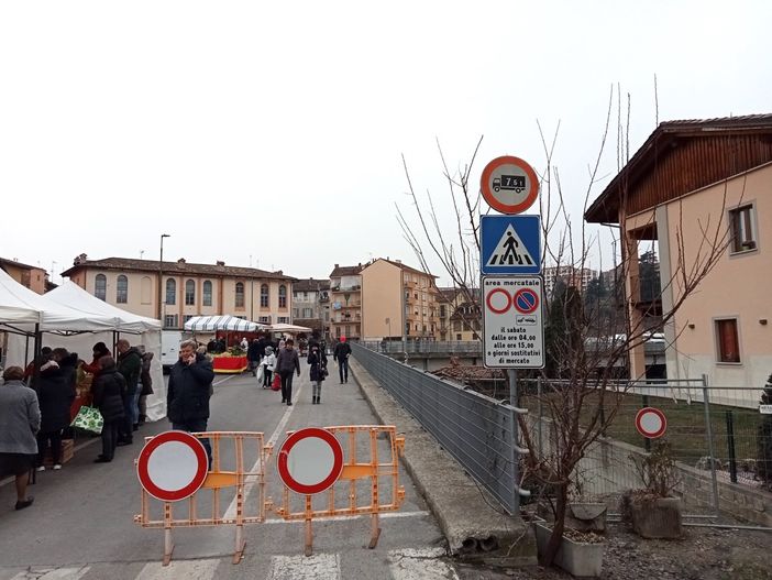 Mondovì: "Mercati, dopo le sperimentazioni la Giunta progetterà a lungo termine?"