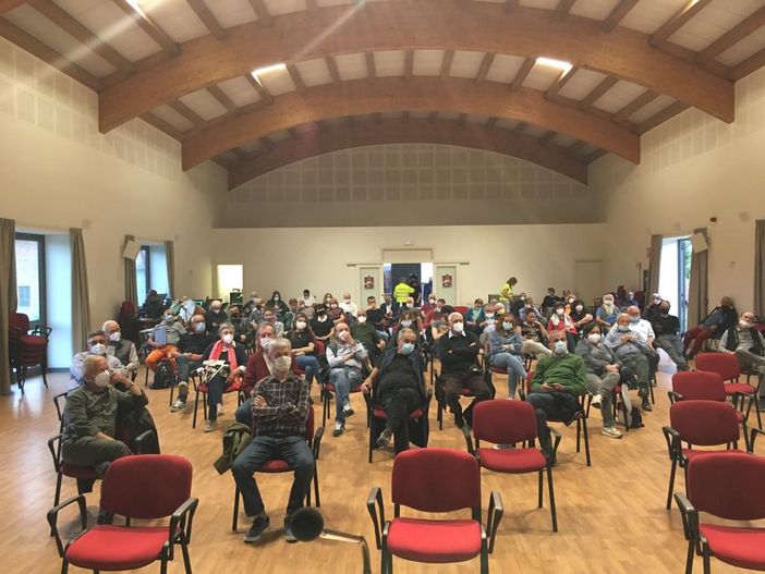 In campo per un Roero più pulito: i piani delle "sentinelle ecologiche" In campo per un Roero più pulito: i piani delle "sentinelle ecologiche"