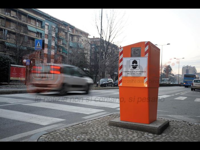 Il velobox installato in corso Roma