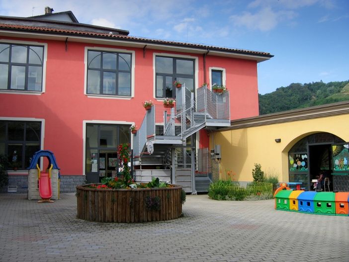 Alba: lavori in corso alla scuola primaria “Umberto Sacco” per l’adeguamento alle normative antincendio