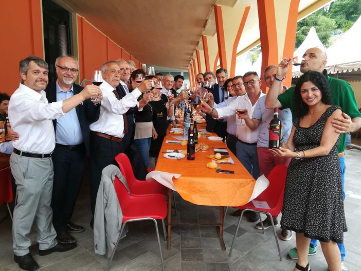 Tanti auguri "Terrenostre": a San Martino di Cossano Belbo il 57° compleanno della cantina sociale (VIDEO)