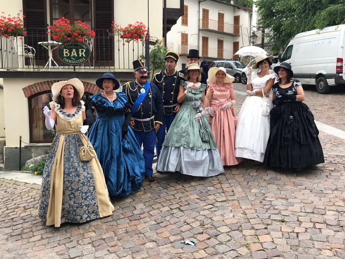 "Il ritorno del re" nel borgo di Valcasotto, in ricordo delle vacanze estive dei Savoia