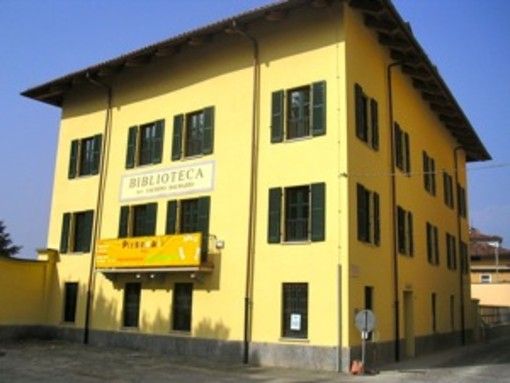 La biblioteca di Centallo La biblioteca di Centallo