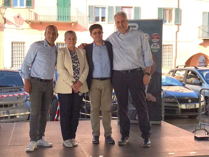 Da sinistra Luca Serale (Centro per Cuneo), Patrizia Manassero, Alessandro Spedale (Cuneo Solidale e Democratica) e Federico Borgna