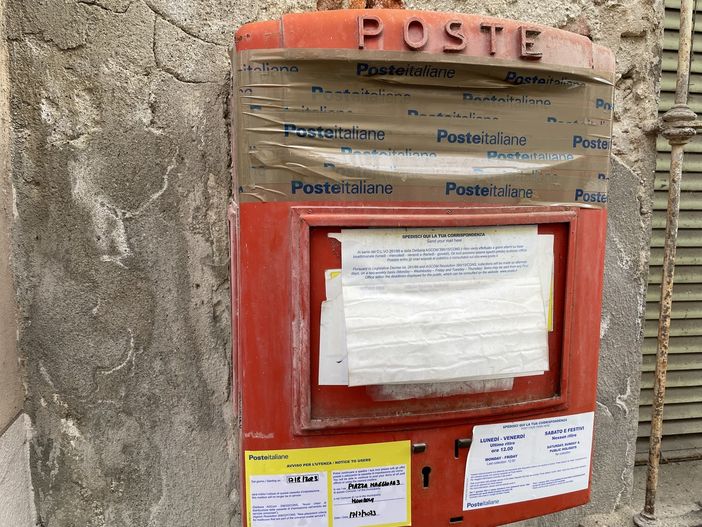 Addio alle vecchie cassette postali, saranno sostituite da "Smart letter box"