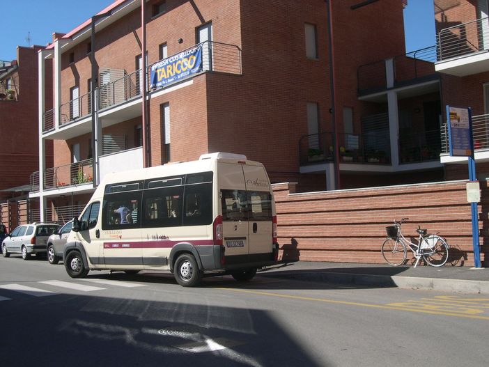 Savigliano, sospesa per due settimane la linea 2 del bus navetta