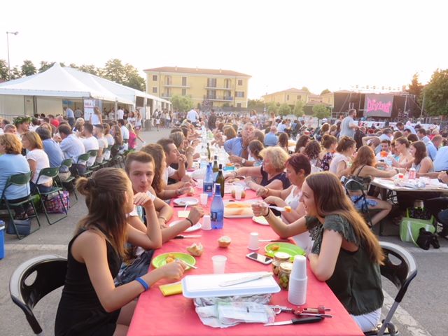Tra musica e buoni piatti a Cherasco arriva la Festa della Sibla