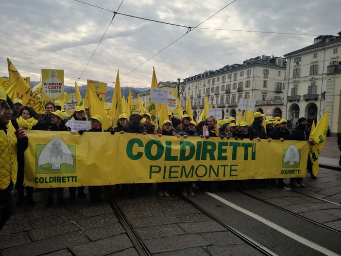Coldiretti Piemonte – Lavoro: "Spezzare catena dello sfruttamento lungo le filiere” Coldiretti Piemonte – Lavoro: "Spezzare catena dello sfruttamento lungo le filiere”