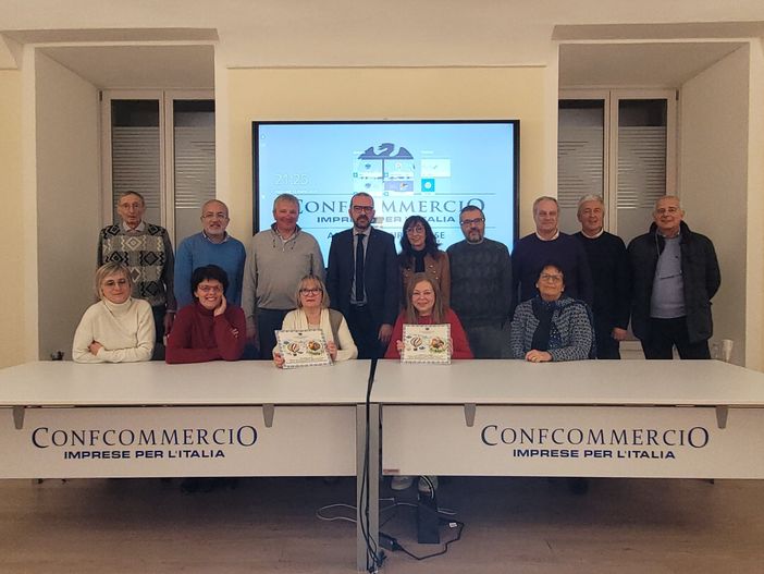 Ascom Confcommercio Mondovì premia Angioletta Cabigliera e Graziella Zucco