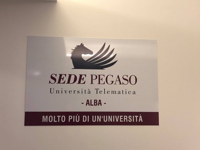 La nuova sede albese di Pegaso: al civico 5 della centralissima piazza Michele Ferrero La nuova sede albese di Pegaso: al civico 5 della centralissima piazza Michele Ferrero