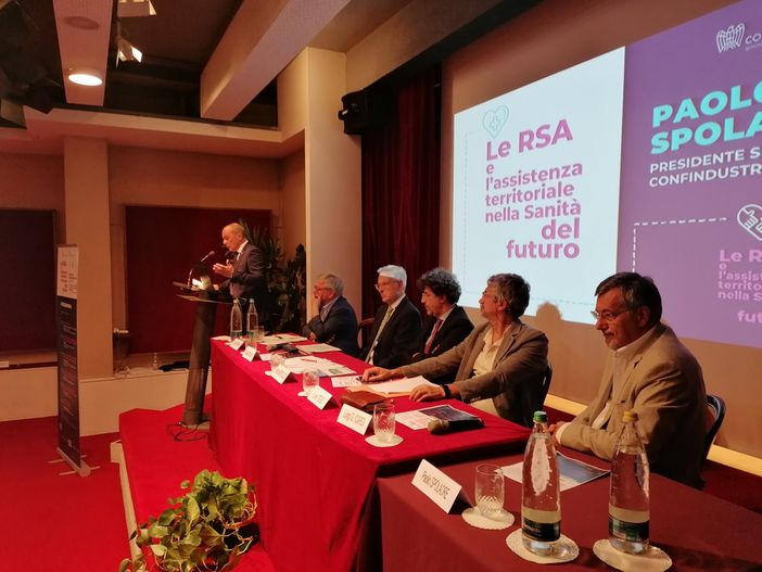 Un momento del convegno promosso ieri ad Alba da Confindustria Cuneo Un momento del convegno promosso ieri ad Alba da Confindustria Cuneo