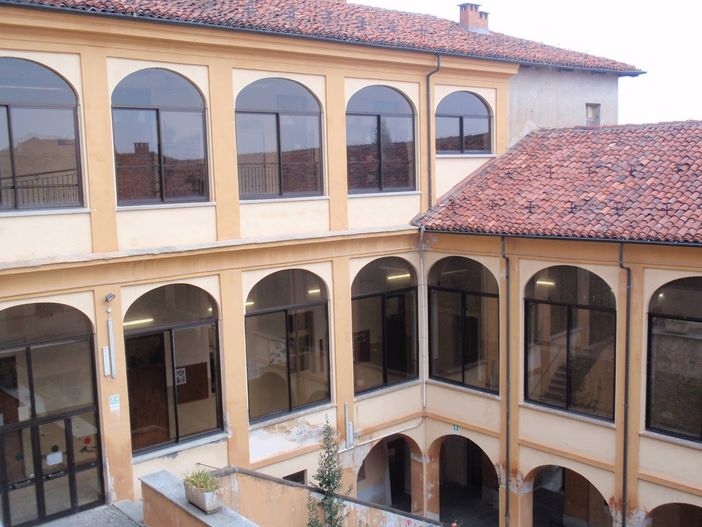 Esempi di "e-teaching" al Denina Pellico Rivoira di Saluzzo Esempi di "e-teaching" al Denina Pellico Rivoira di Saluzzo