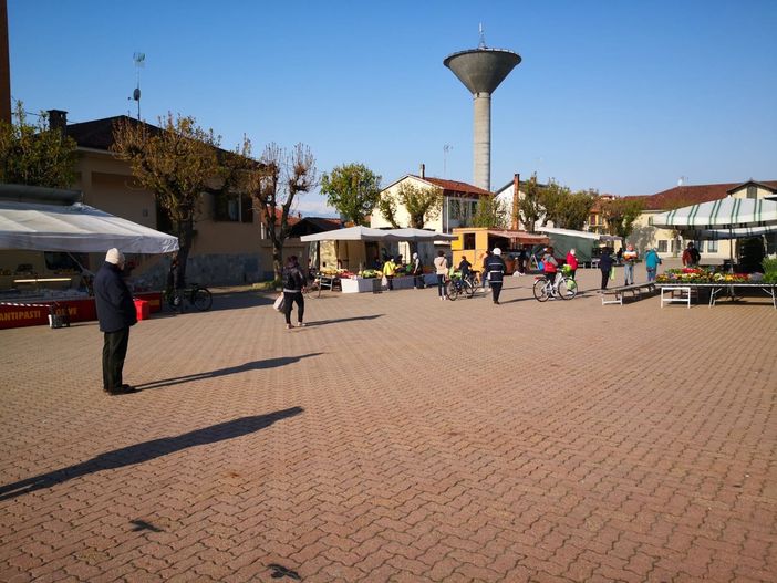 Moretta: il mercato potrebbe tornare in piazza Umberto I e in piazza Coller