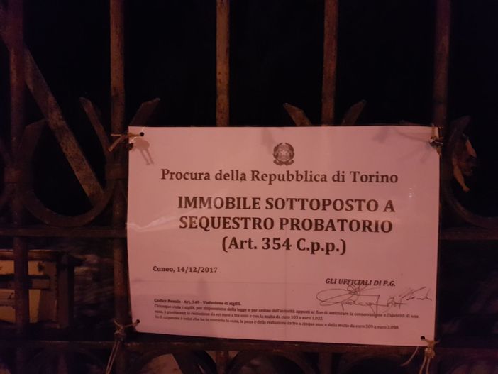 Sequestro di Villa Sarah, il comitato in difesa: "Porteremo la questione in Consiglio comunale" Sequestro di Villa Sarah, il comitato in difesa: "Porteremo la questione in Consiglio comunale"