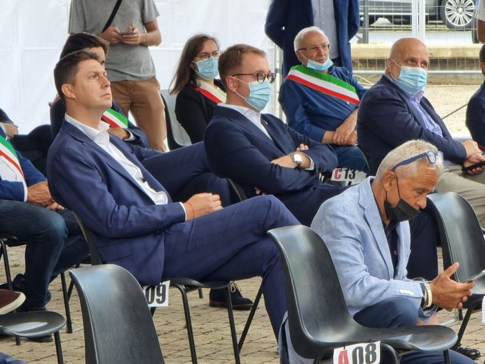 Gagliasso e Demarchi (Lega Salvini Piemonte): “Indennizzi a Levaldigi, la Regione continua a sostenere i settori strategici della nostra economia" Gagliasso e Demarchi (Lega Salvini Piemonte): “Indennizzi a Levaldigi, la Regione continua a sostenere i settori strategici della nostra economia"