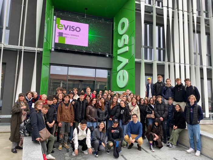 Erasmus+ “Impresa etica e sostenibile”: l’IIS “Denina Pellico Rivoira” di Saluzzo ha accolto 30 studenti provenienti dalla Lettonia