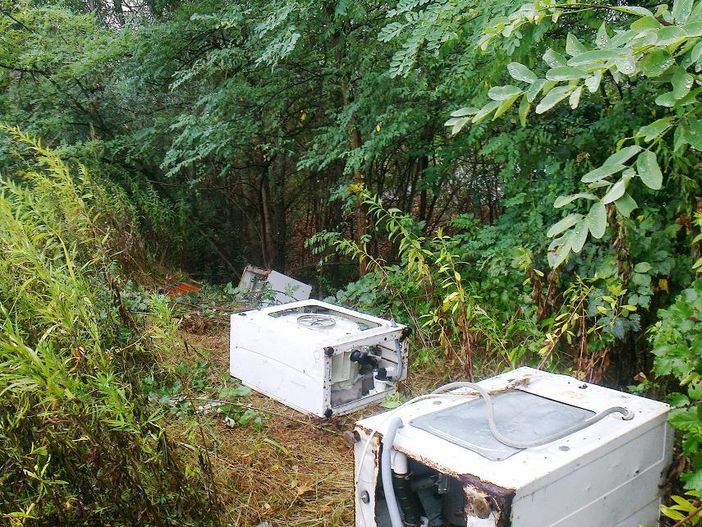 Un tentativo di abbandono rifiuti nel Tanaro finito male