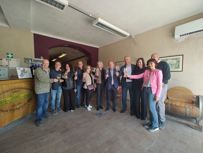 Uniti dalla scuola: l’Enologica di Alba annuncia il gemellaggio con la corrispondente Scuola agraria slovacca Pod Bánošom