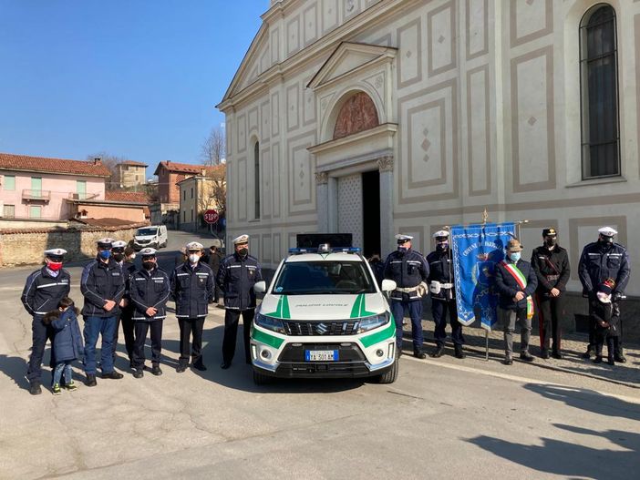Nuovo mezzo per la Polizia locale di Farigliano [FOTO]