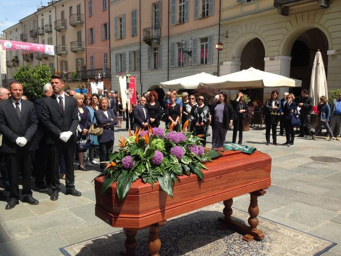 Cuneo saluta il Comandante Partigiano Nello Streri