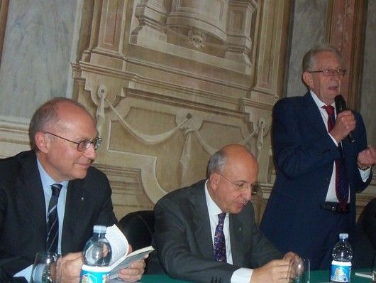 In pullman gratis da Fossano a Dogliani con la CRF per il Convegno ABI su Luigi Einaudi