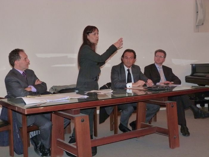 L'incontro sul riordino degli enti locali ad Alba.©targatocn.it