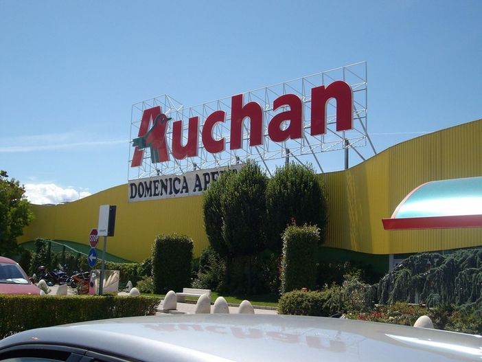 Trasferimento di 14 dipendenti donne dall'Auchan di Torino a Cuneo, l'assessore Pentenero: "Inaccettabile"