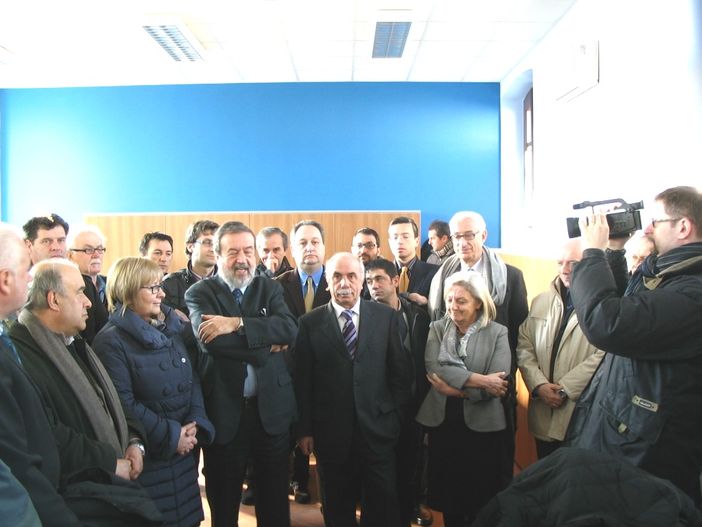 L'inaugurazione dei locali (© targatocn.it)