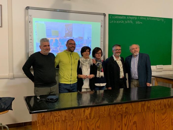 Avvicinare gli studenti alla scienza: oggi, 14 maggio, vede la luce il Science SmartLab dell'ITC "F.A.Bonelli"