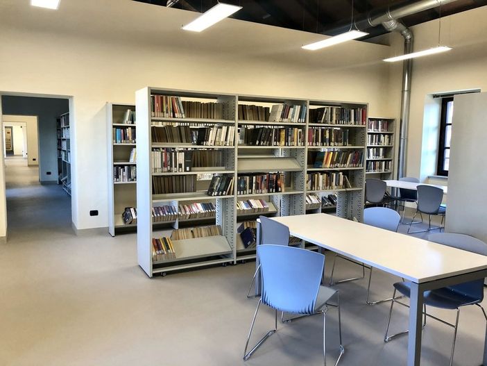 Saluzzo, un ambiente della Biblioteca civica