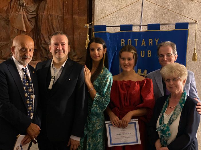 Gianfranco Devalle,  Piero Vallero, Margherita Devalle, Arina Azarova, Riccardo Rossi e Raffaella Rossano