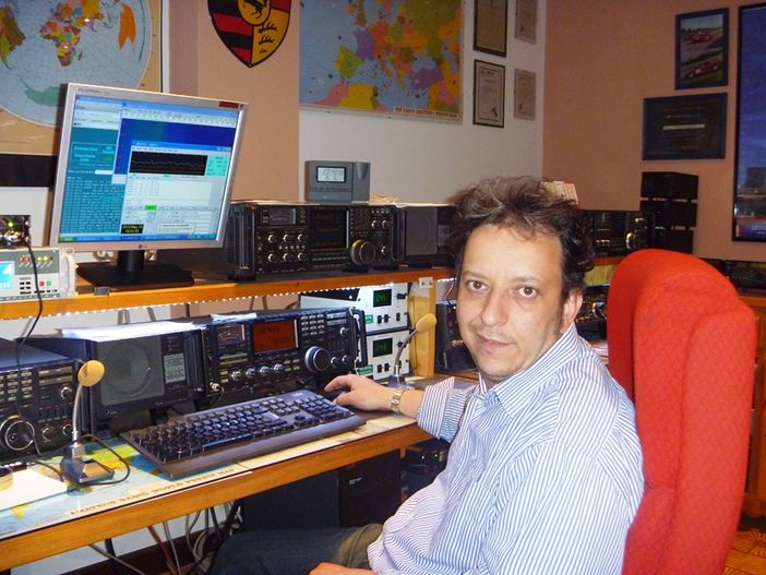 Radioamatori monregalesi ricevono i segnali dalla sonda lunare cinese