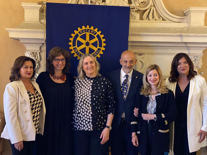 Serata di Rotary Saluzzo con Confartigianato Cuneo e Movimento donne Impresa , sfilata di Bruna Couture e celebrazionae della moda artigianale