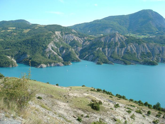 Un ramo del lago di Serre Poncon