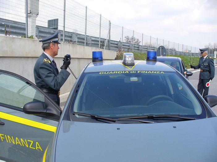 Auto con targhe straniere: per ora nessun "furbetto" pizzicato in Granda