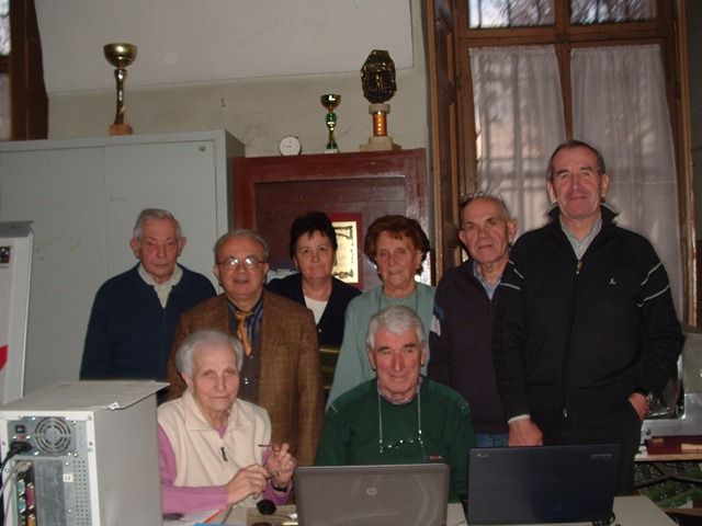 Il gruppo di “ allievi “ con il relatore delle lezioni Francesco Oberto