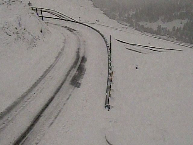 Bufera di neve, chiuso il Colle della Maddalena