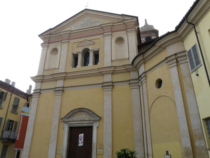 “Passio e resurrectio”: Mostra collettiva di arte visiva ad Alba