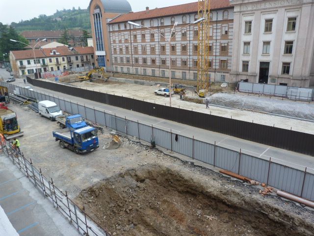 Lavori in piazza San Paolo ad Alba