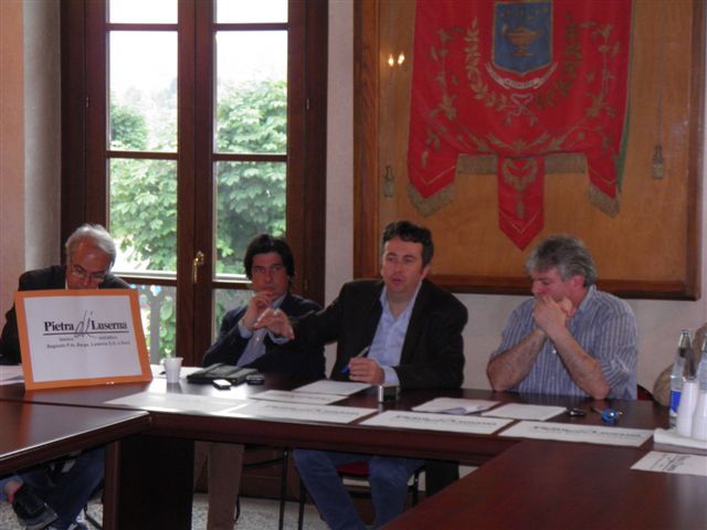 “Marchio collettivo” per la pietra di Luserna estratta a Bagnolo Piemonte, Barge , Luserna San Giovanni e Rorà