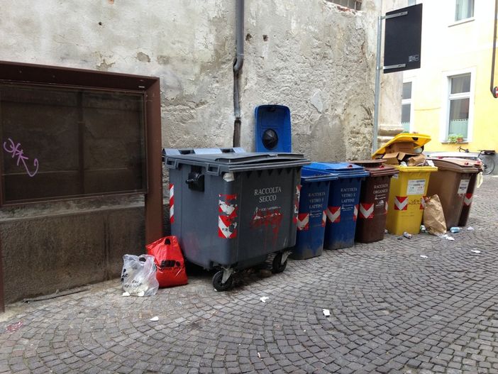 I lettori raccolgono l'invito di #controcorrente: ecco alcuni angoli poco illuminati di Cuneo