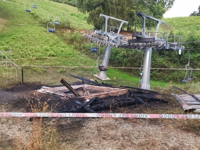 Incendio doloso e danni ingentissimi alla seggiovia comunale di Roburent, il sindaco: "Impossibile darla in gestione"