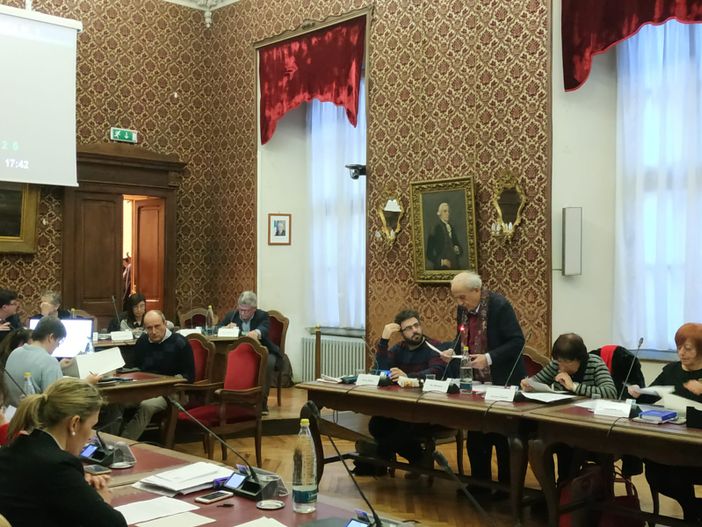 Un intervento di Ugo Sturlese - foto di repertorio