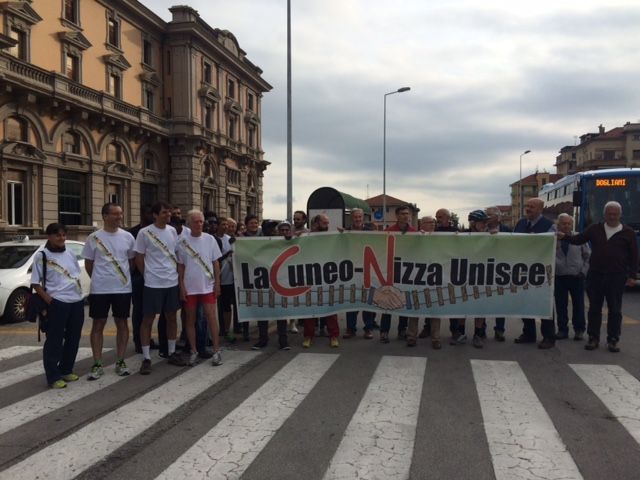Staffetta per la libera circolazione delle persone: di corsa da Cuneo a Ventimiglia