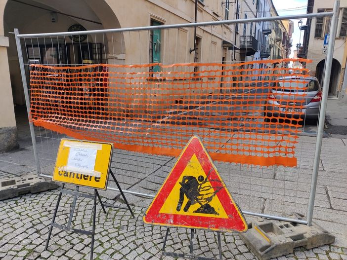 Forte odore di gas in centro Fossano: chiusa via Celebrini della Predosa