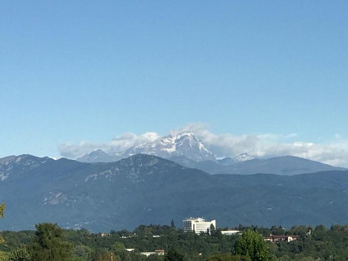 Zero termico a 3.800 metri: in caso di precipitazioni, nevicherebbe solo in cima al Monviso