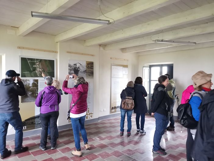 Superati i mille visitatori e appassionati d’arte alla mostra di Aligi Sassu a Scarnafigi Superati i mille visitatori e appassionati d’arte alla mostra di Aligi Sassu a Scarnafigi